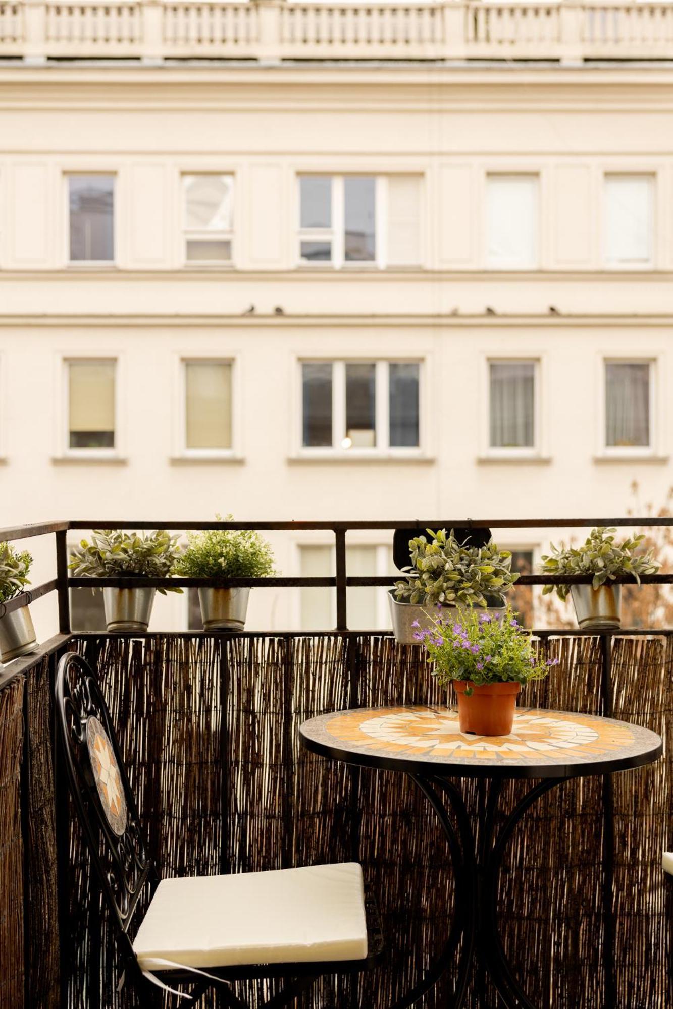 Relax Apartment Hoza / Poznanska Warszawa Exteriör bild